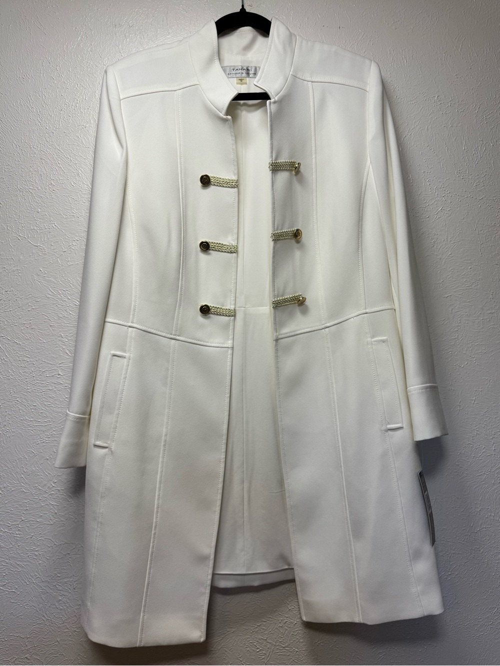 TAHARI Military Style Longline Blazer